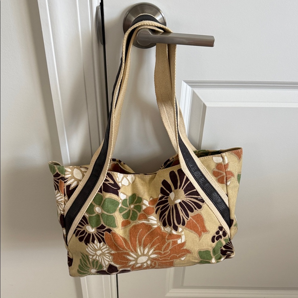Floral Canvas Shoulder Bag - Multicolor